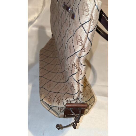 DOONEY & BOURKE Signature Canvas Tassel Tote Leather Trim Satchel Handbag Purse - Picture 6 of 14